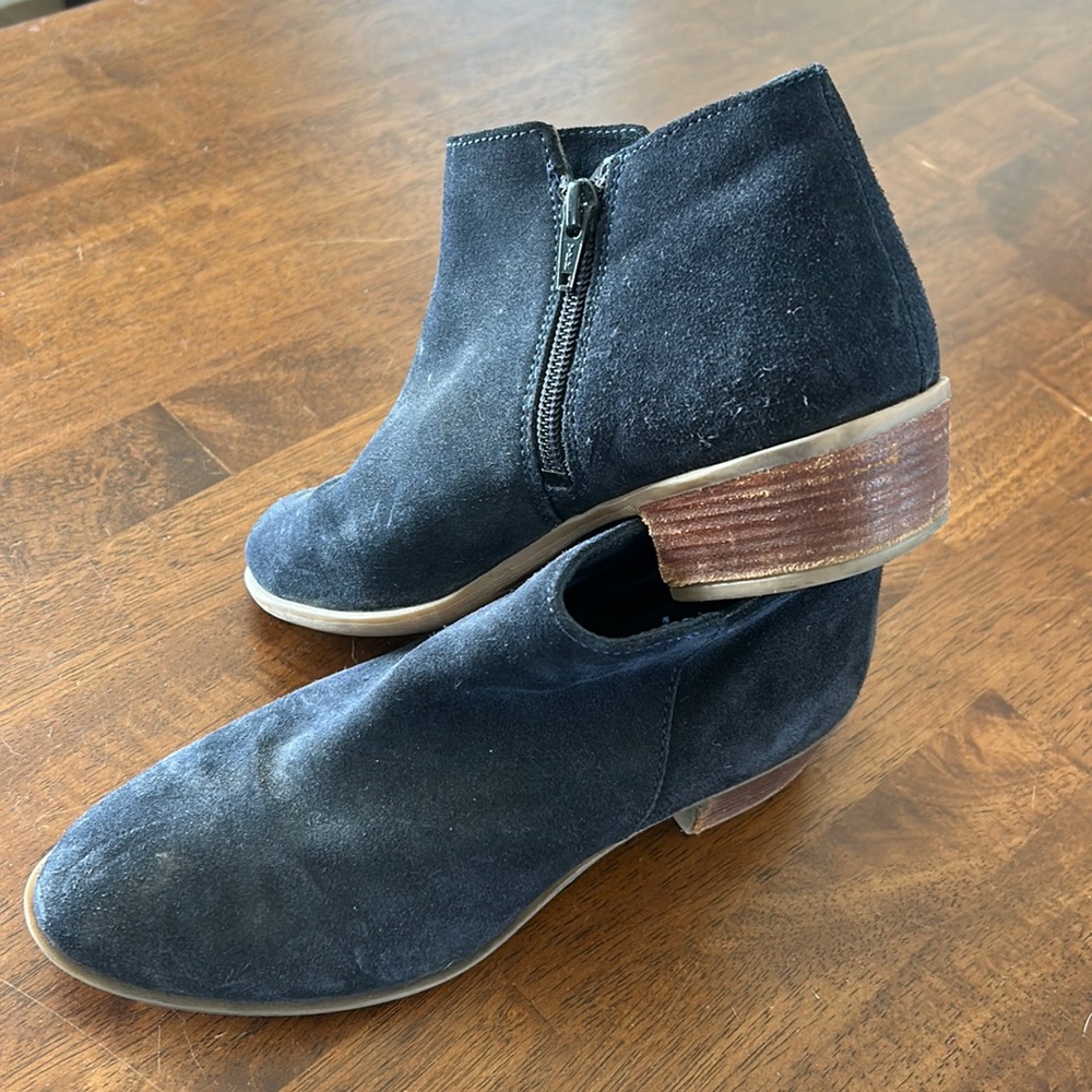Diba blue suede booties